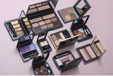 MAKEUP PALETTES & SETS