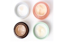 MOISTURISERS