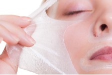SKIN TREATMENTS & PEELS