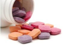 VITAMINS & SUPPLEMENTS