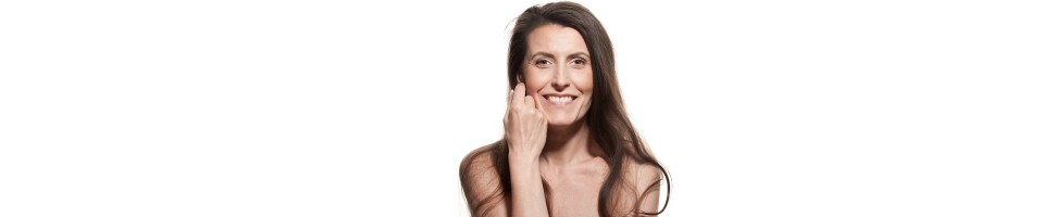 MATURE WOMEN