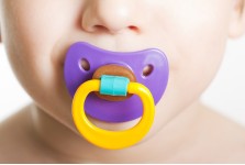 PACIFIERS & TEETHERS
