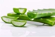 NATURAL FIRST AID